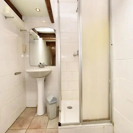 Spacious Stay, Tenneville, Cleaning Included